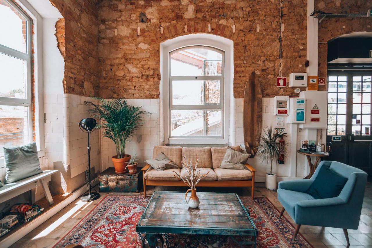 Lx Hostel Lisbon Bagian luar foto
